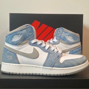 Jordan 1 High Hyper Royal 7Y 8W